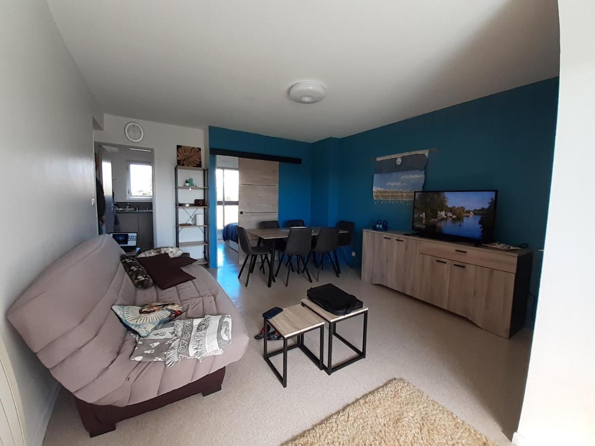 Lady Blue Apartment *