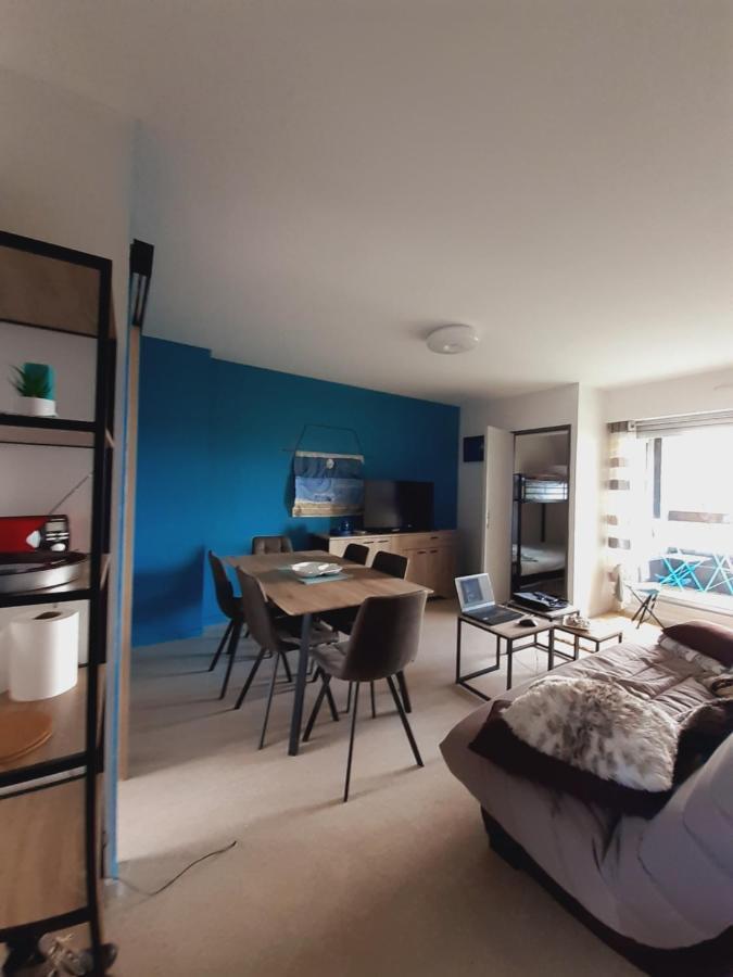Lady Blue Apartment *